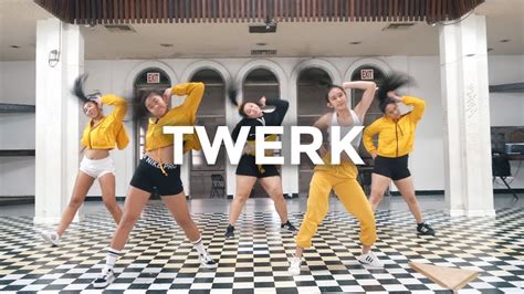 Twerk City .